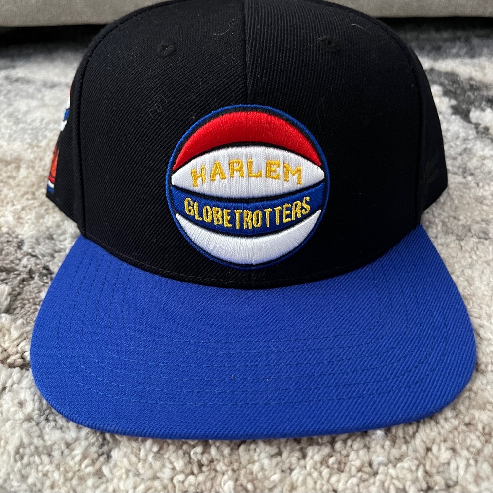 Rings & Crowns Harlem Globetrotters Snapback Hat